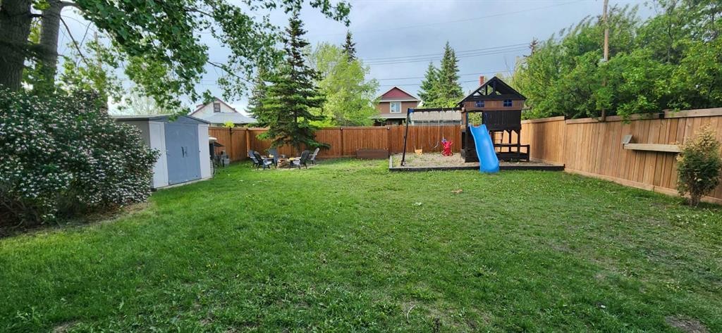 107 6A, Beaverlodge, AB