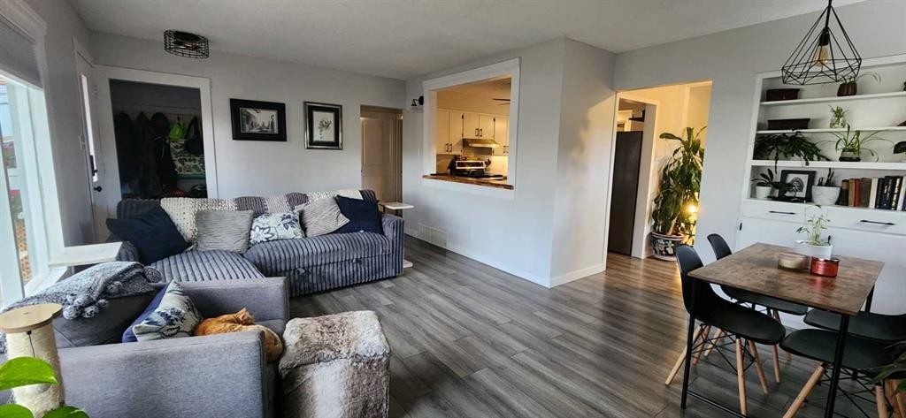 107 6A, Beaverlodge, AB