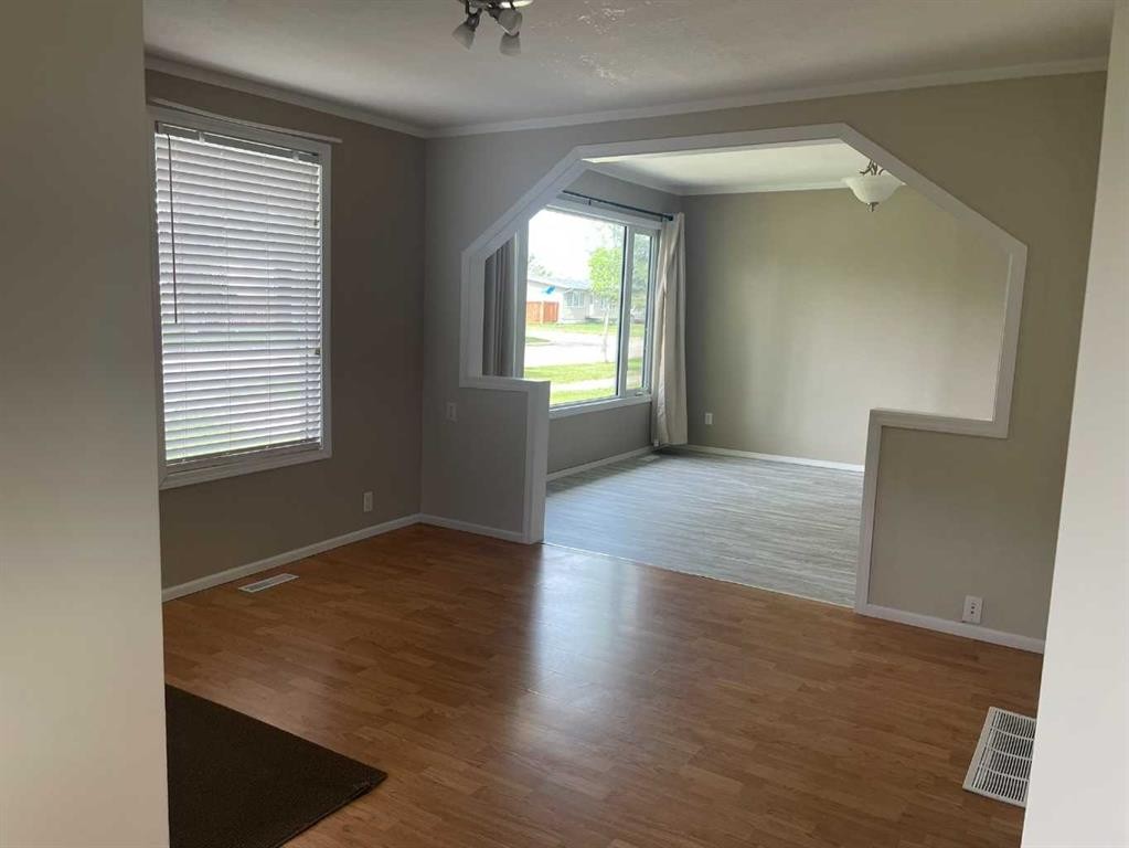 4705 53 Avenue, Grimshaw, AB