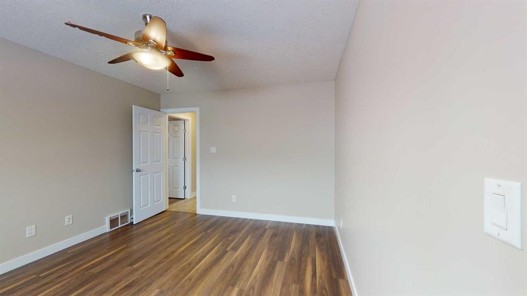 A & B-8876 75 Avenue, Grande Prairie, AB