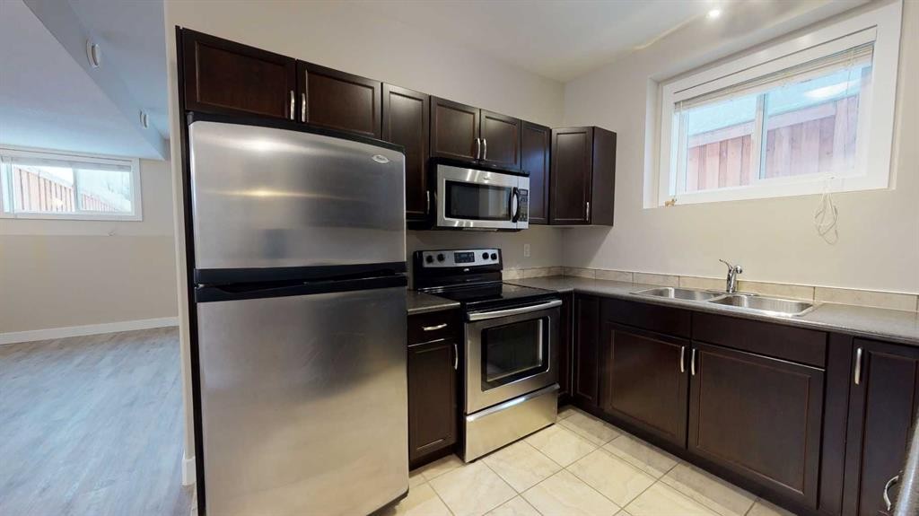 A & B-8876 75 Avenue, Grande Prairie, AB