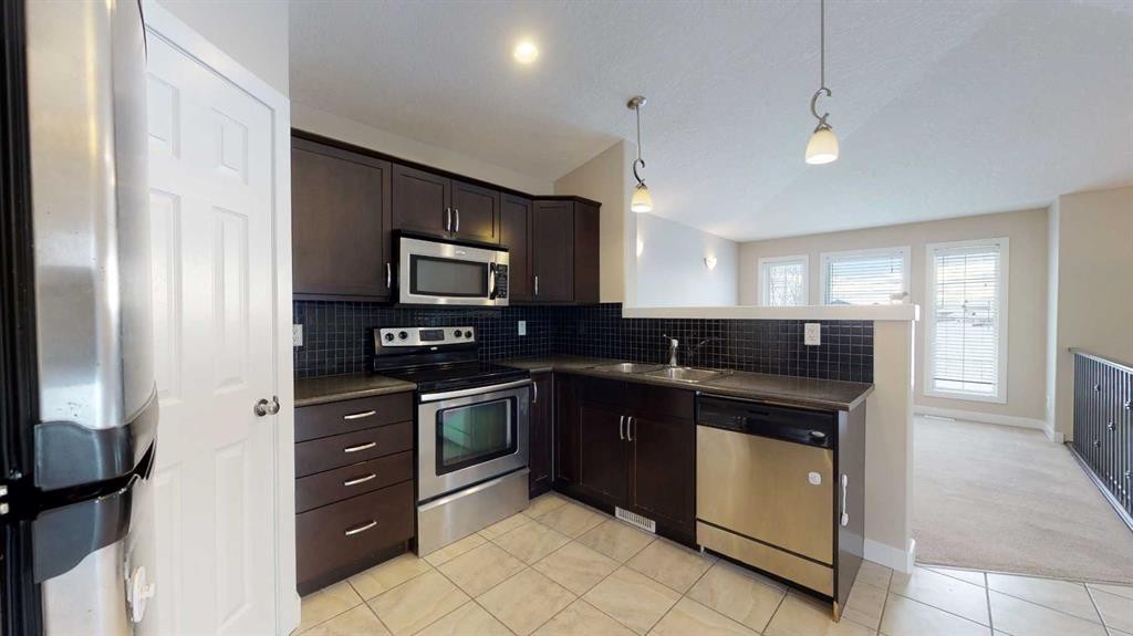 A & B-8876 75 Avenue, Grande Prairie, AB
