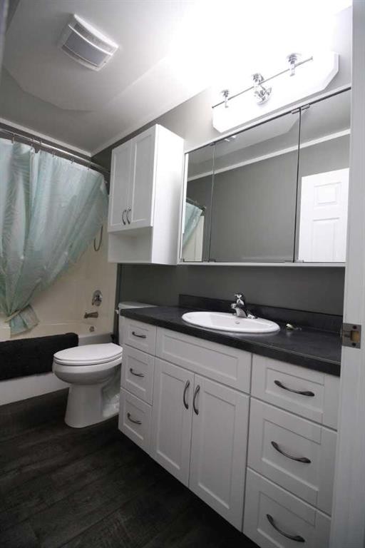 80 Deerglen, High Level, AB