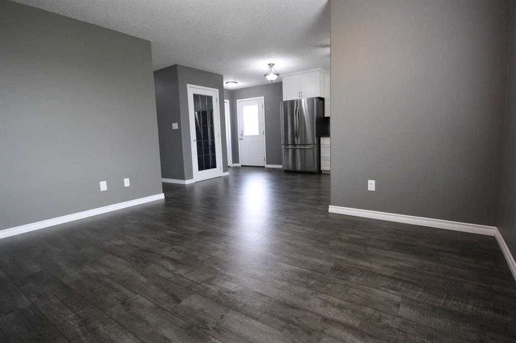 80 Deerglen, High Level, AB
