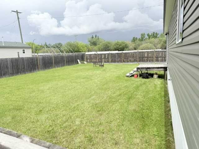 4920 52 Avenue, Berwyn, AB