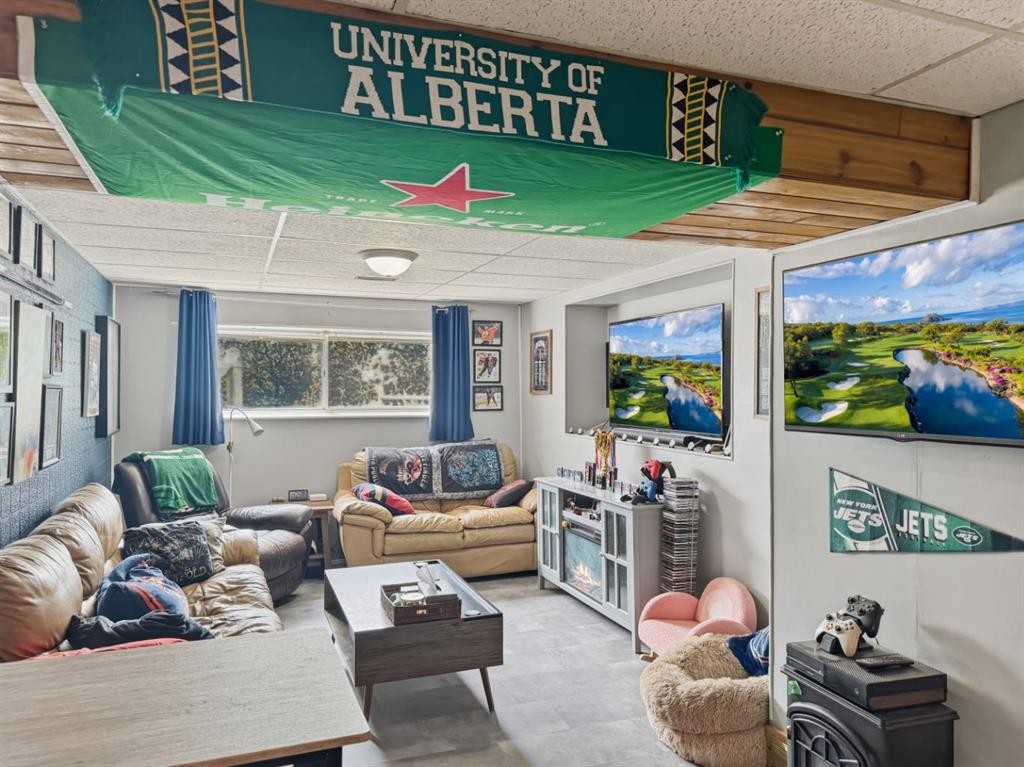 10214 97 Avenue, Grande Cache, AB