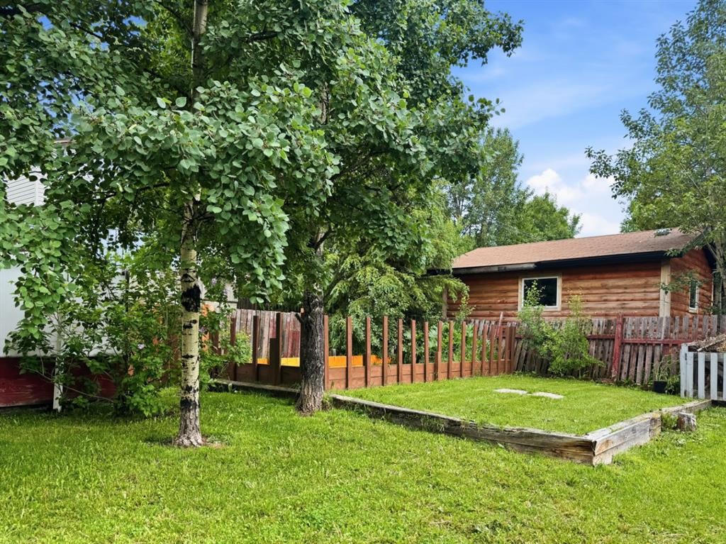 10214 97 Avenue, Grande Cache, AB