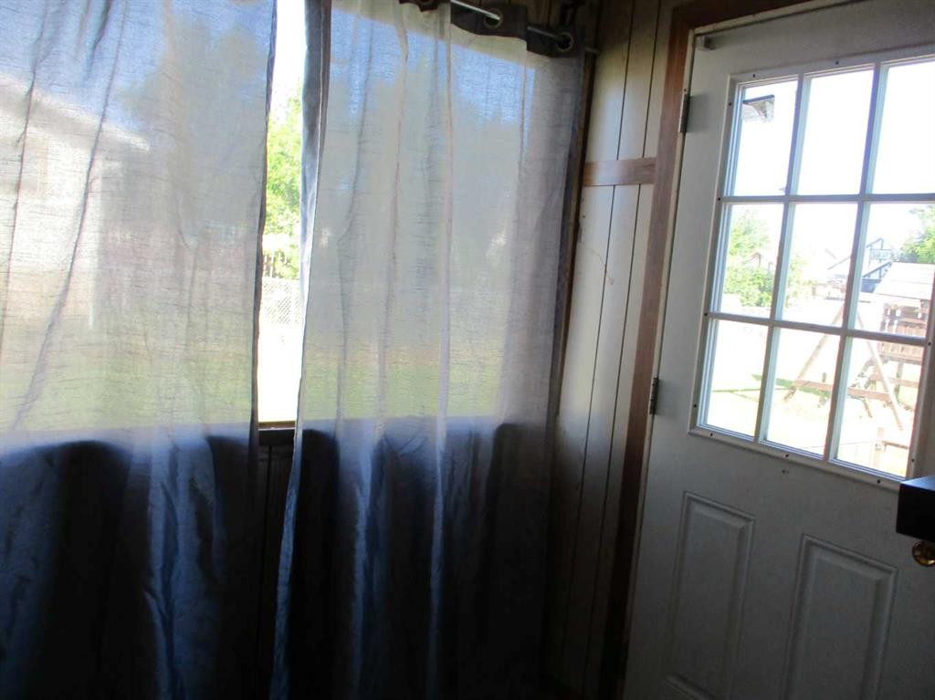 322 7Th Avenue Se, Manning, AB
