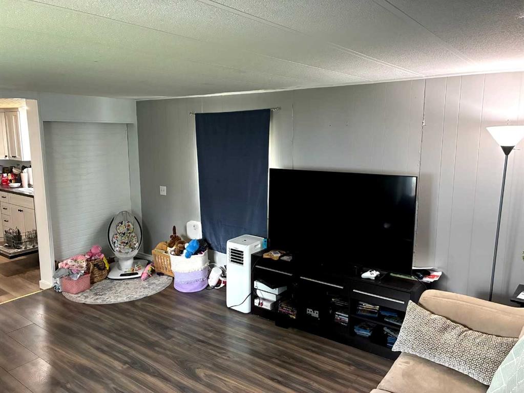 9908 106 Street, High Level, AB