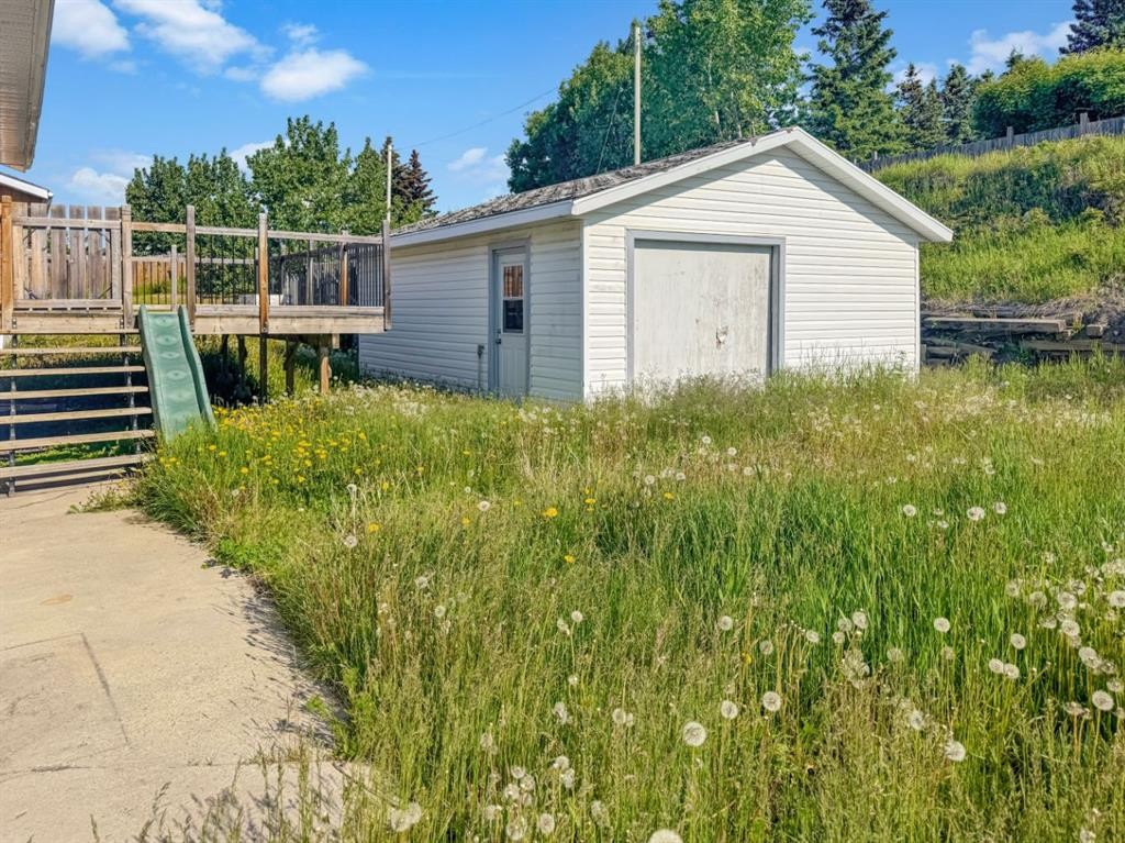 10987 97 Avenue, Grande Cache, AB