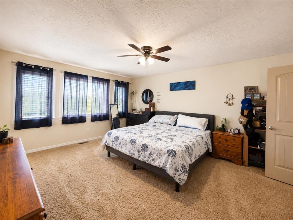 4214 55 Avenue, High Prairie, AB
