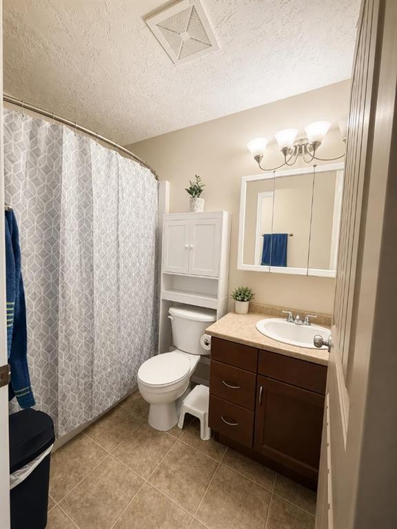 4214 55 Avenue, High Prairie, AB