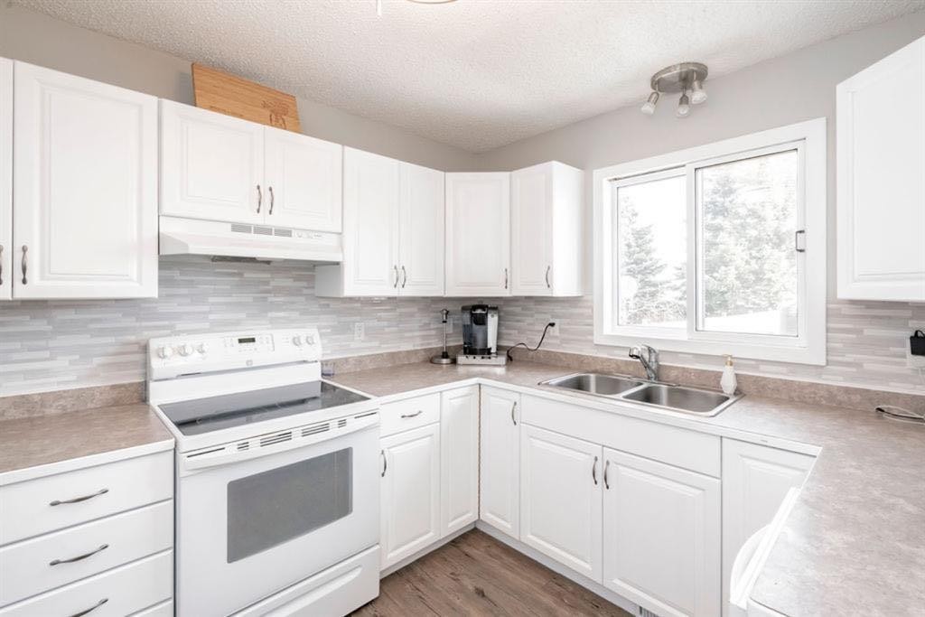 10404 106 Avenue, Fairview, AB