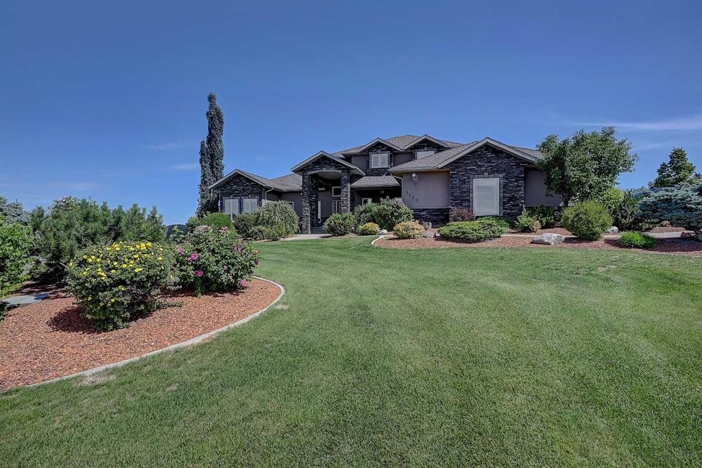 1130 Redlow Drive, Beaverlodge, AB