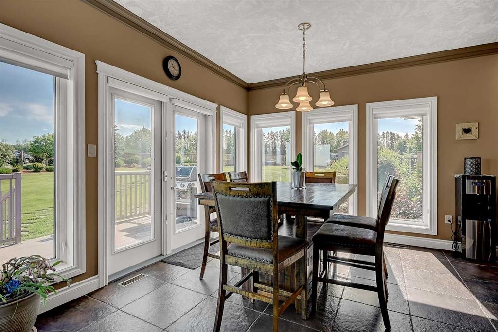 1130 Redlow Drive, Beaverlodge, AB