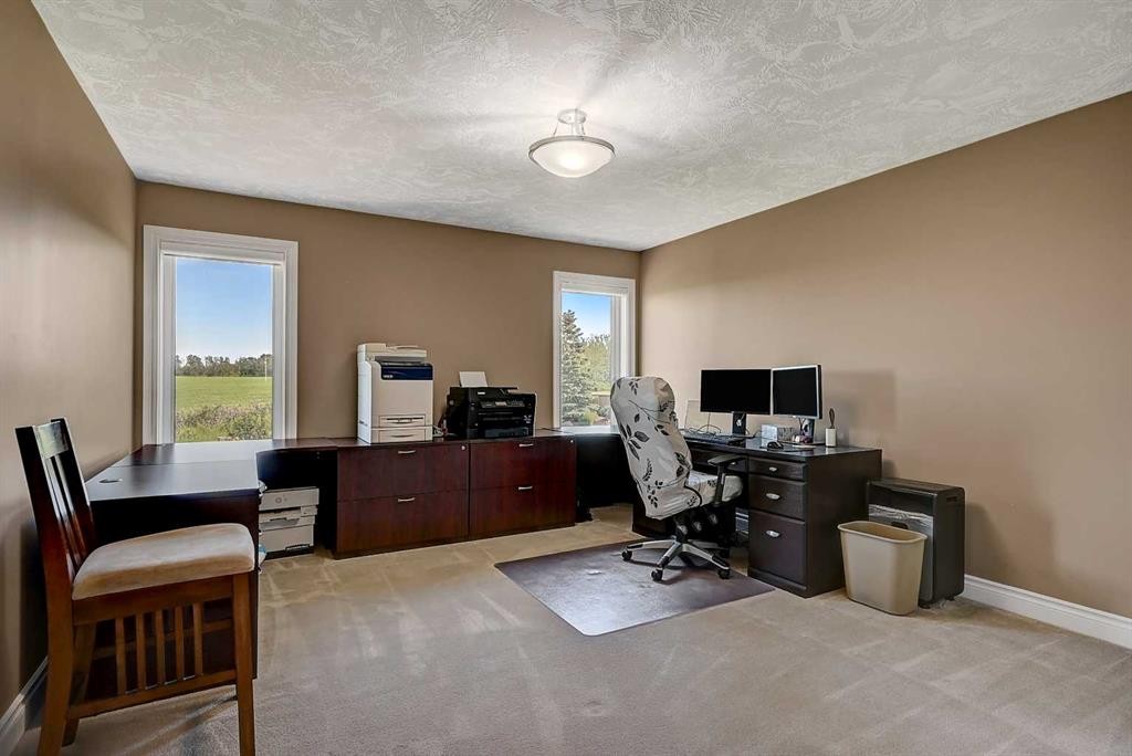 1130 Redlow Drive, Beaverlodge, AB