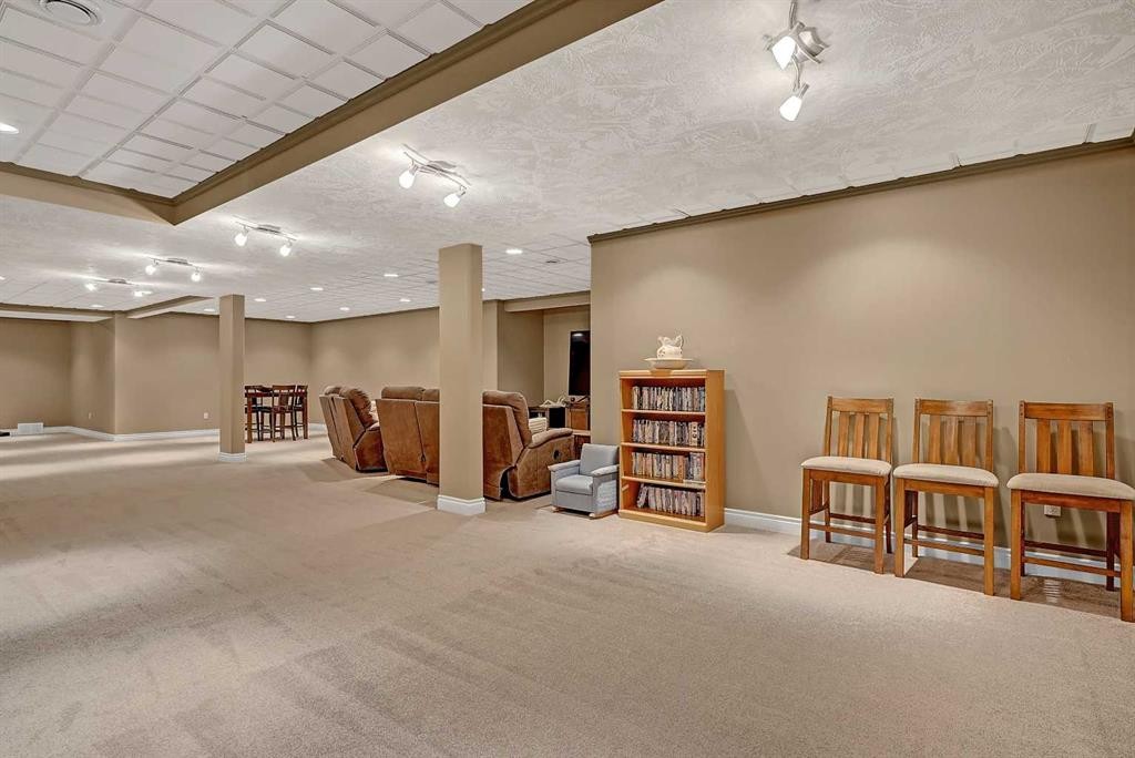 1130 Redlow Drive, Beaverlodge, AB