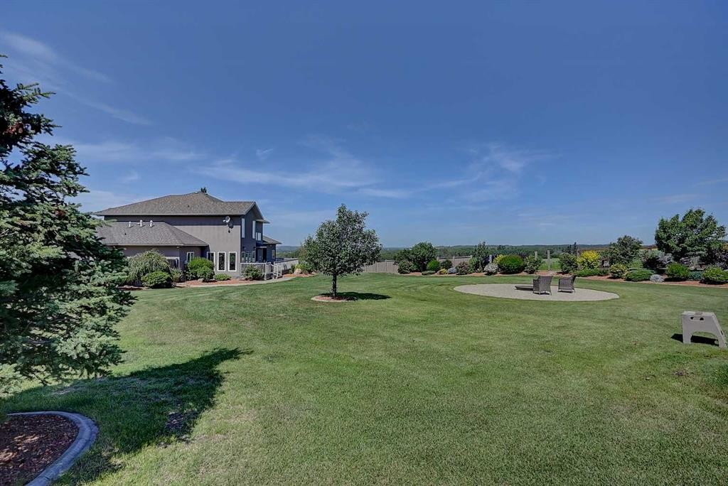 1130 Redlow Drive, Beaverlodge, AB