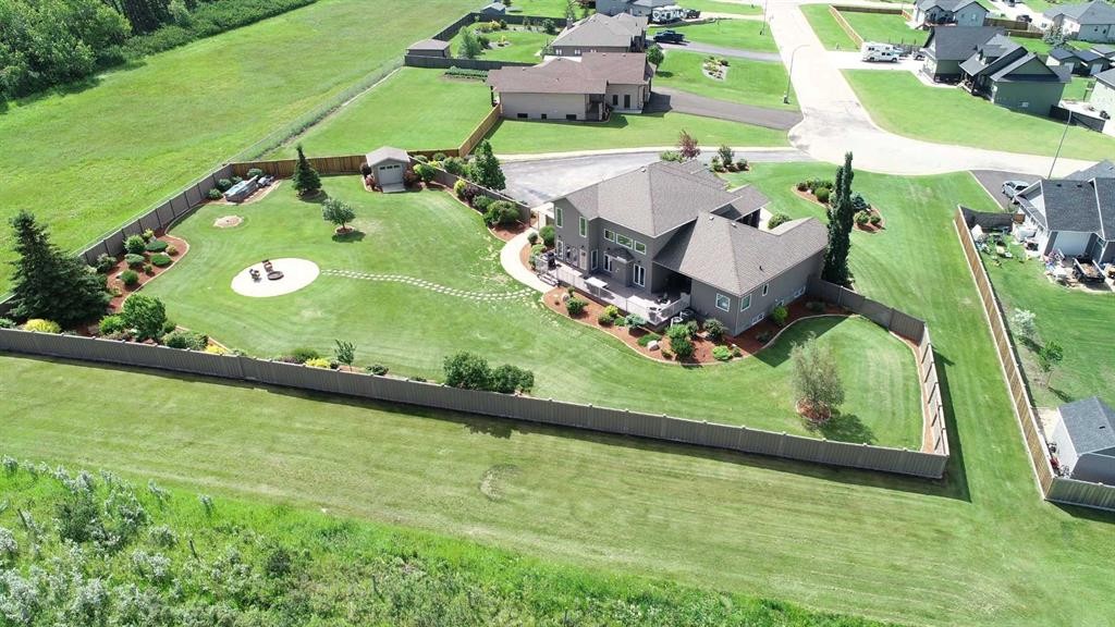 1130 Redlow Drive, Beaverlodge, AB