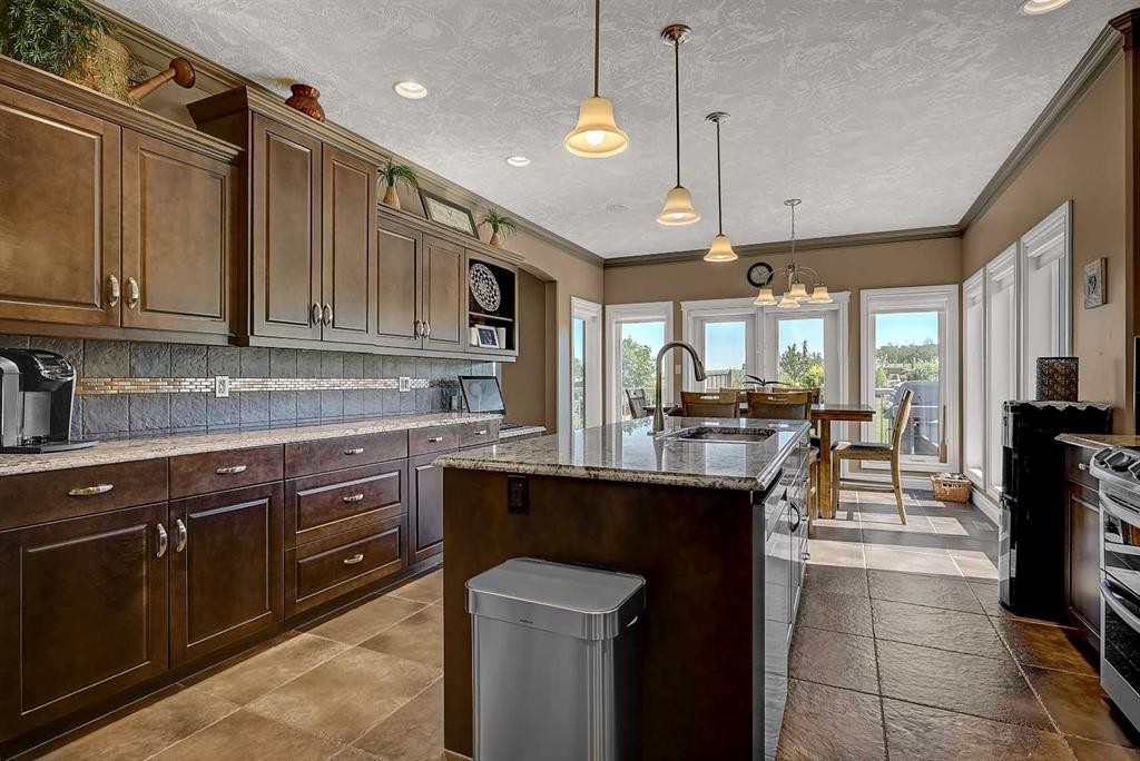1130 Redlow Drive, Beaverlodge, AB