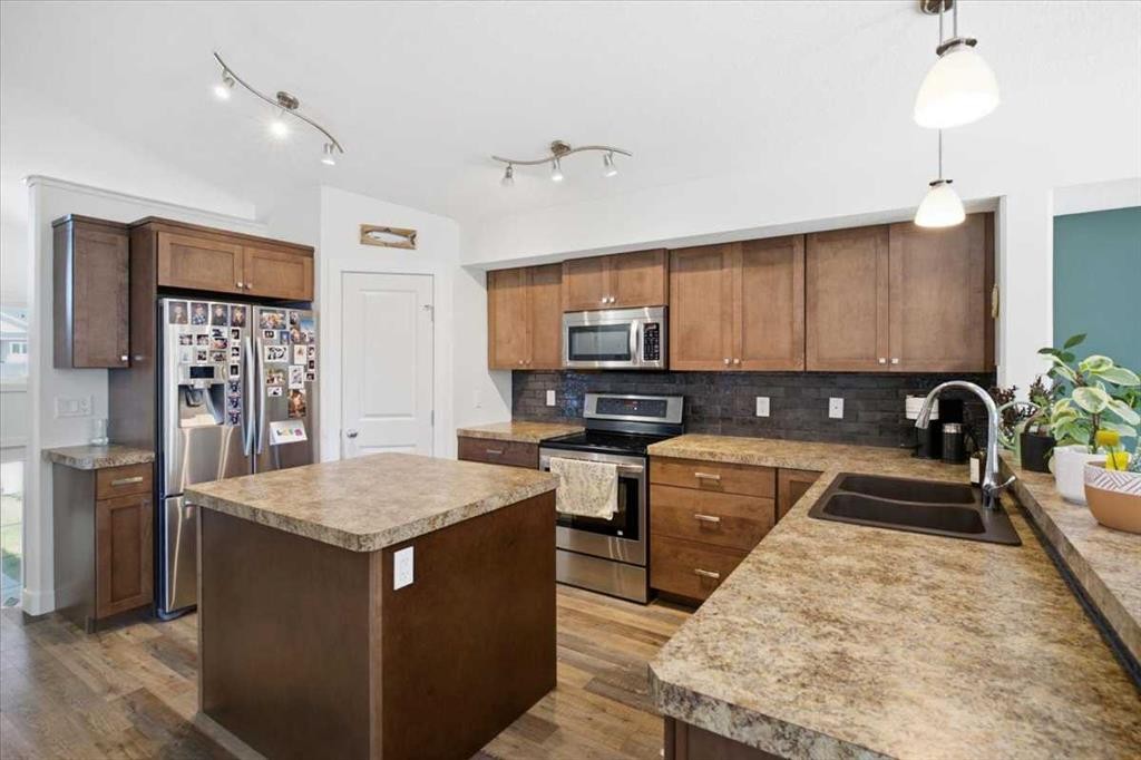 9415 95, Wembley, AB