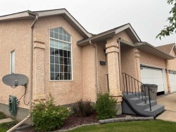 8854 106 Avenue Grande Prairie, AB T8X 1L3