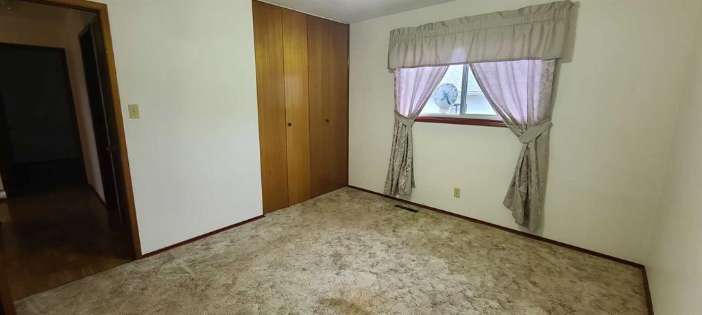4820 53 Avenue, Grimshaw, AB - Indoor Photo Showing Other Room