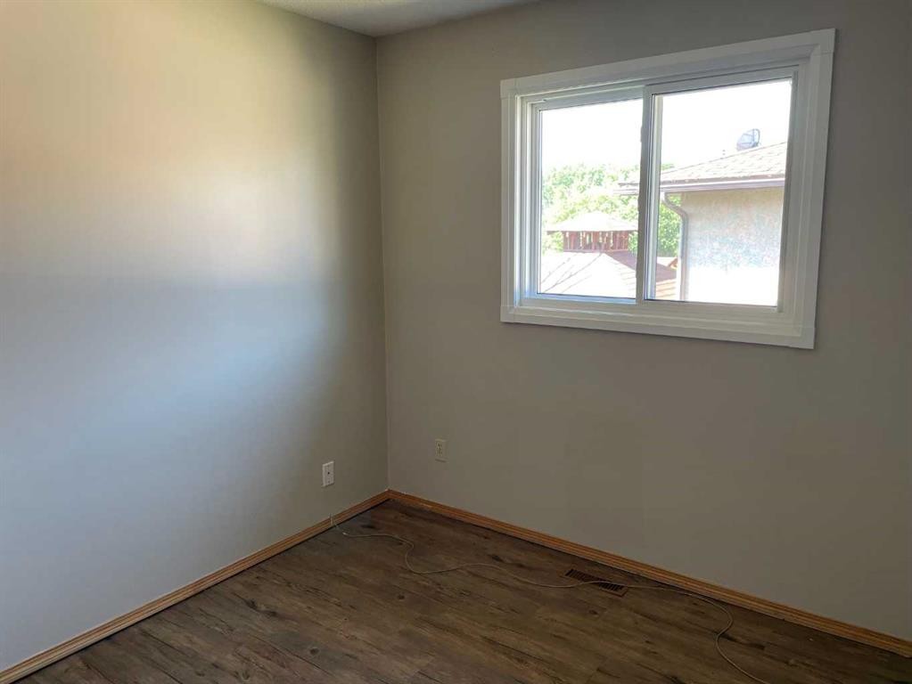 11409 110 Ave. Cres, Fairview, AB
