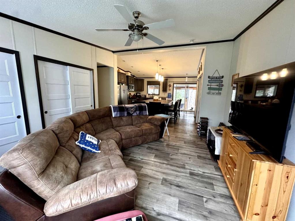 203-70443 245 Range, Valleyview, AB