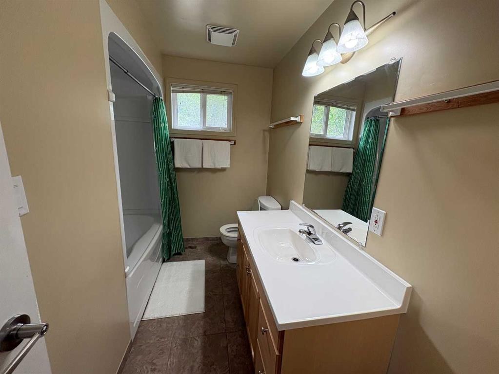 10709 89 Street, Peace River, AB