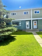 9517 89 Avenue Peace River, AB T8S 1G7