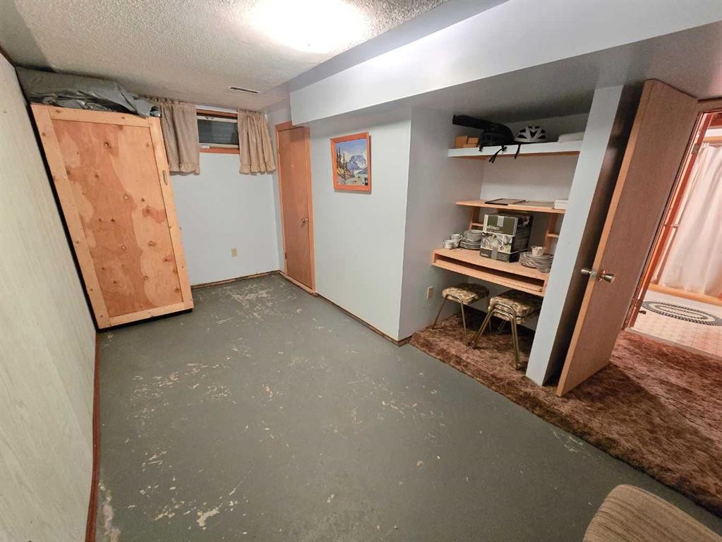4610 52 Avenue, Grimshaw, AB - Indoor Photo Showing Other Room