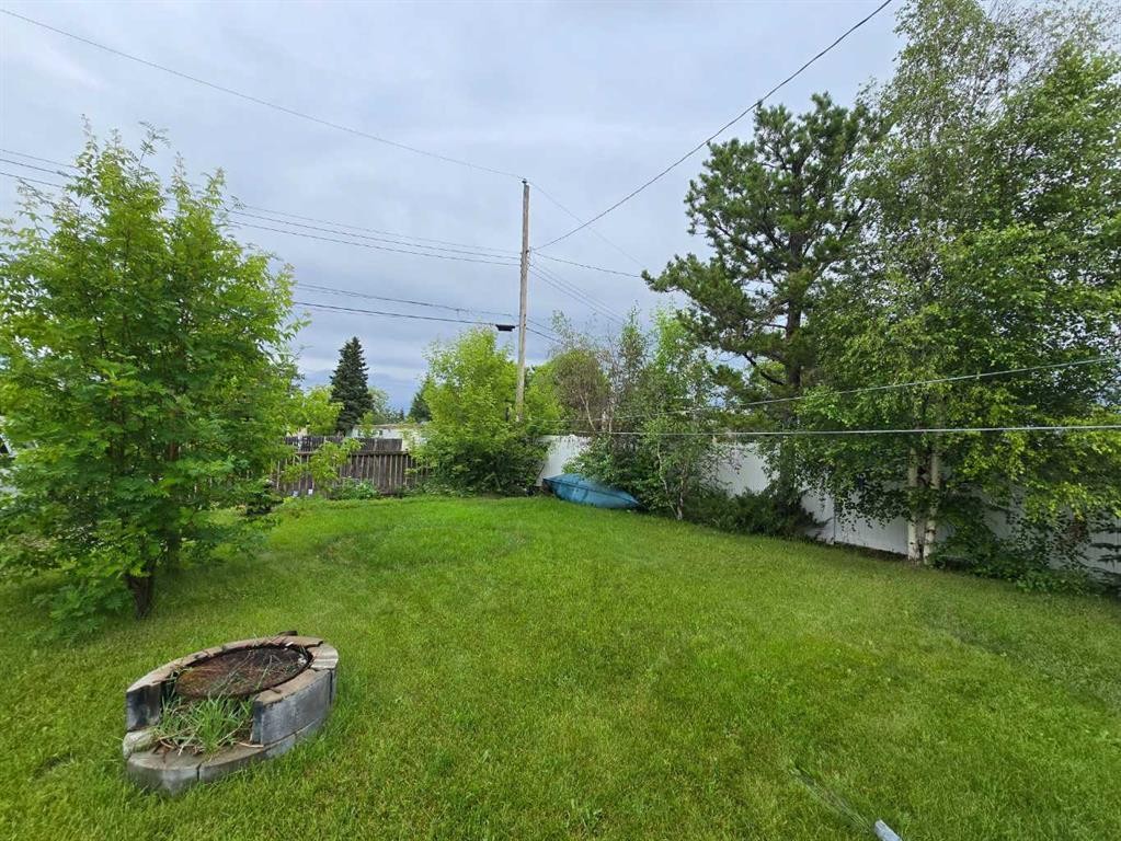 4610 52 Avenue, Grimshaw, AB - Outdoor