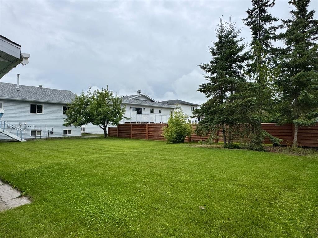 11604 106 Avenue, Fairview, AB - Outdoor
