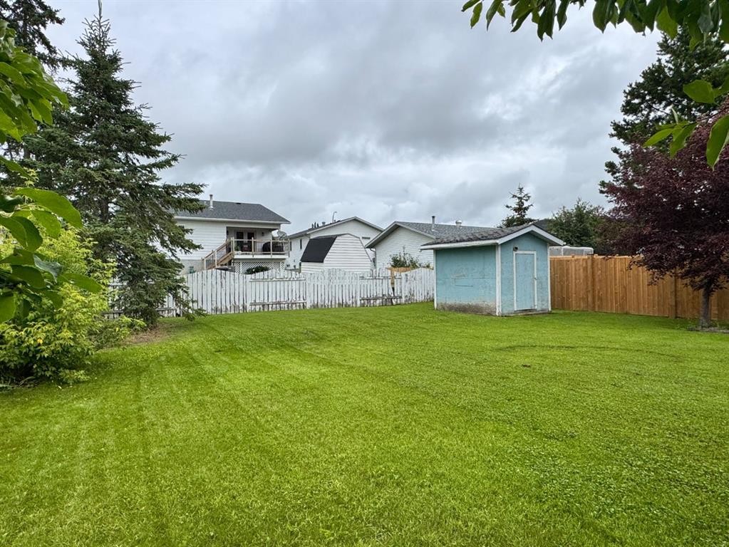 11604 106 Avenue, Fairview, AB - Outdoor