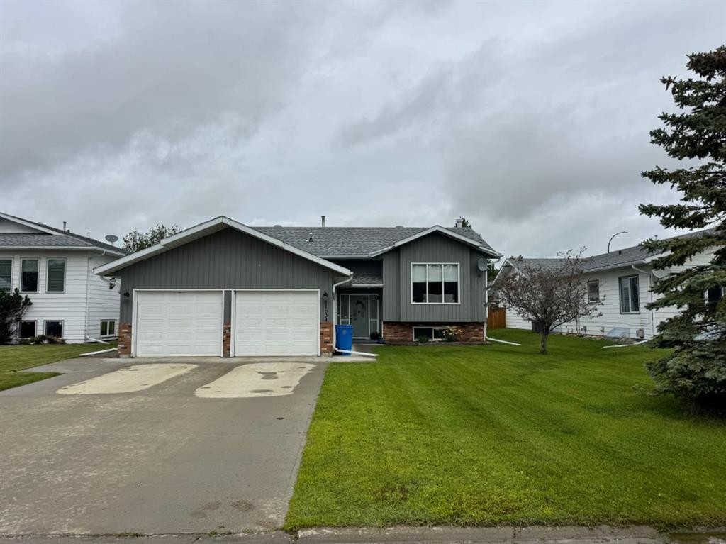 11604 106 Avenue, Fairview, AB - Outdoor With Facade