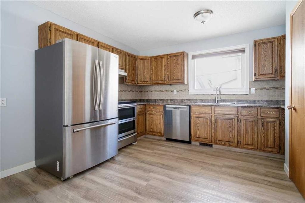 9703 95 Avenue, Wembley, AB