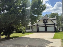 8801 101 Avenue Peace River, AB T8S 1N8