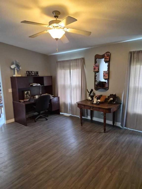 721023 Range Road 113, Beaverlodge, AB - Indoor