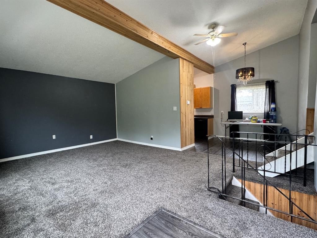 219 8 Street, Hines Creek, AB - Indoor Photo Showing Other Room