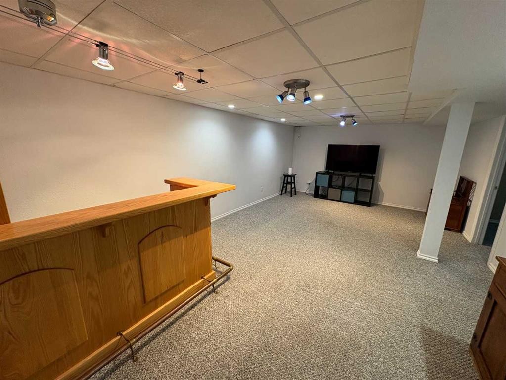9610 79 Avenue, Peace River, AB - Indoor