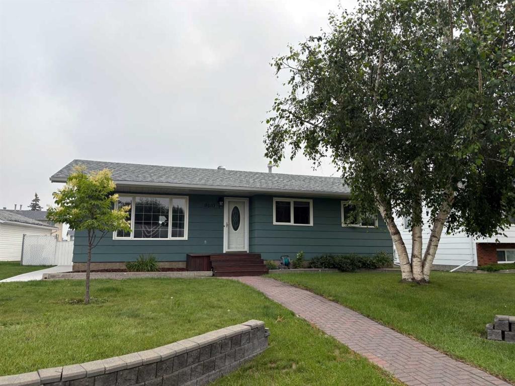 9610 79 Avenue, Peace River, AB - Outdoor
