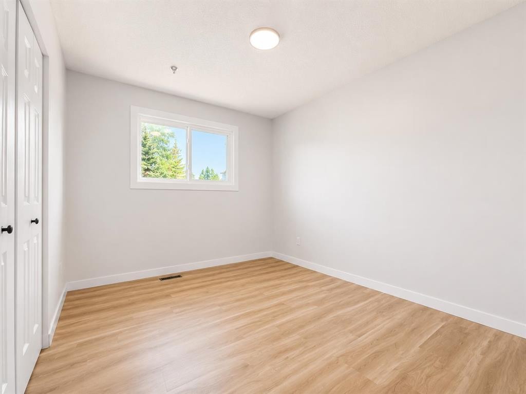 10902 97Th Avenue, Grande Cache, AB - Indoor Photo Showing Other Room