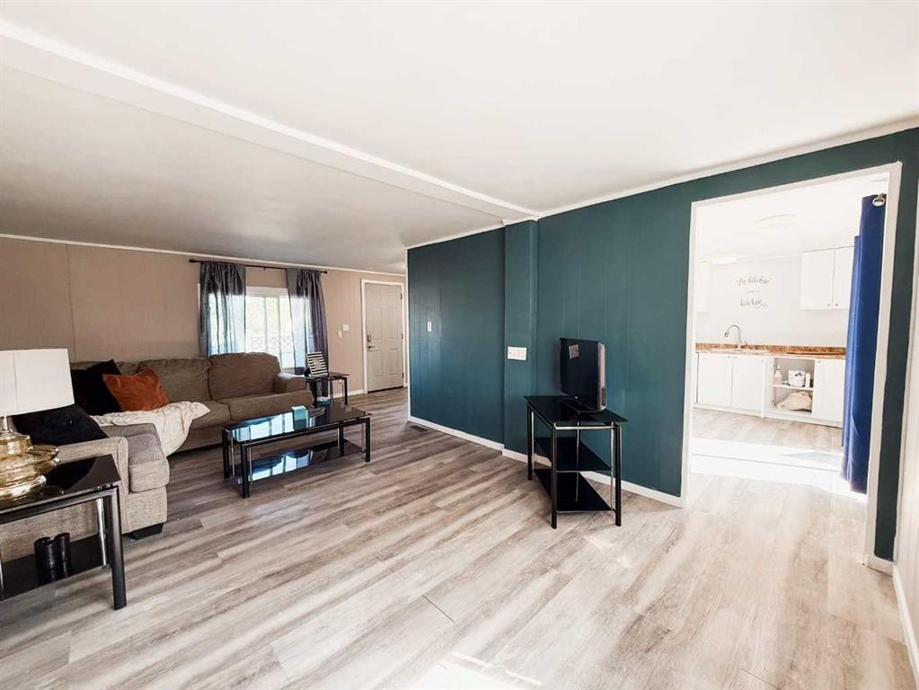 4540 48 Street, Rycroft, AB - Indoor