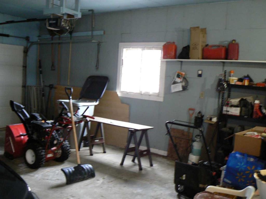 4844 57 Avenue, High Prairie, AB - Indoor Photo Showing Other Room