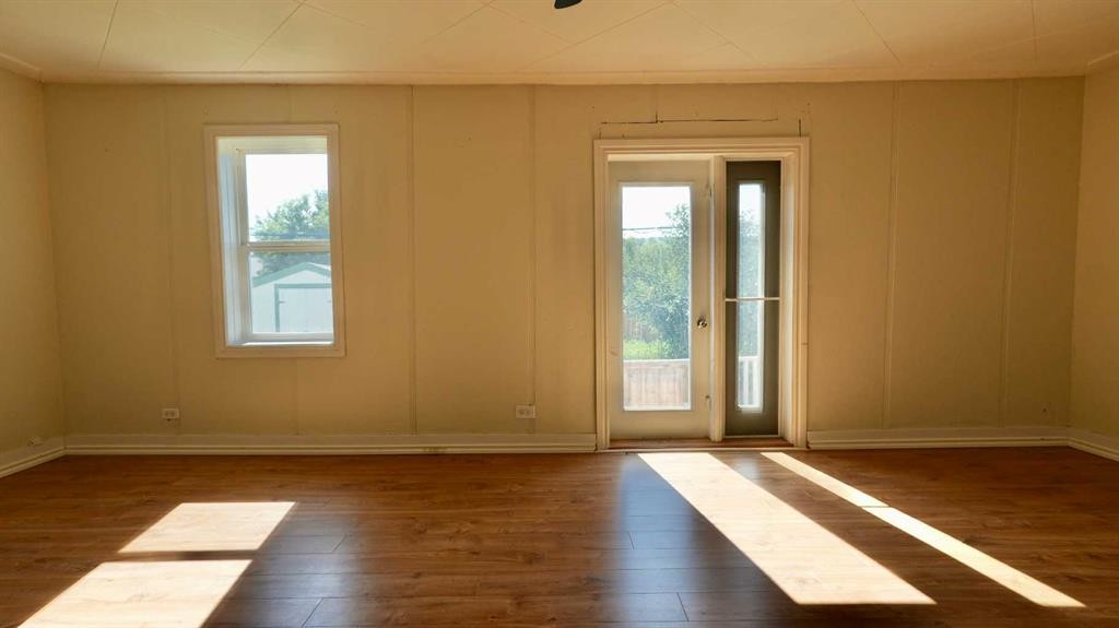 10111 106 Avenue, Peace River, AB - Indoor Photo Showing Other Room