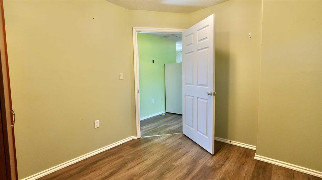 10111 106 Avenue, Peace River, AB - Indoor Photo Showing Other Room
