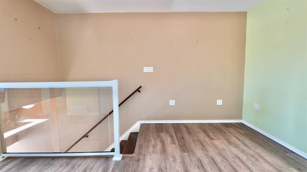 10111 106 Avenue, Peace River, AB - Indoor Photo Showing Other Room