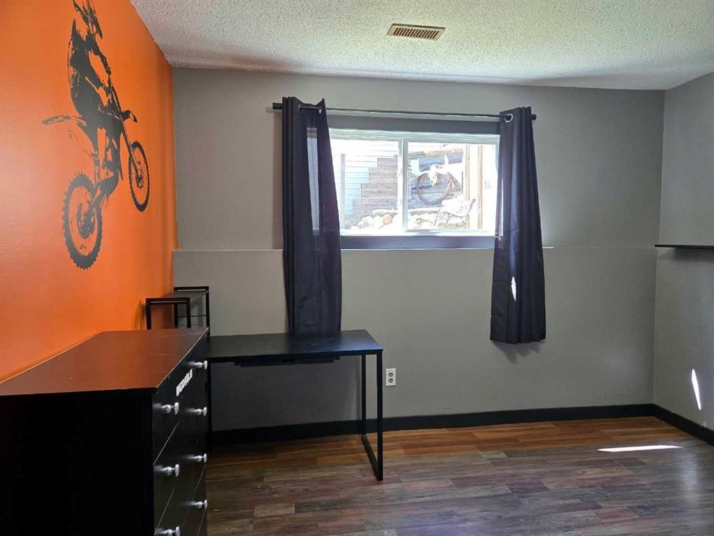 21 Pan Am Street, Swan Hills, AB - Indoor Photo Showing Other Room