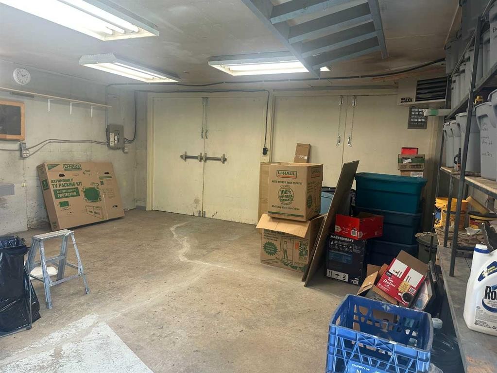 11301 104 Street, Grande Prairie, AB - Indoor Photo Showing Basement